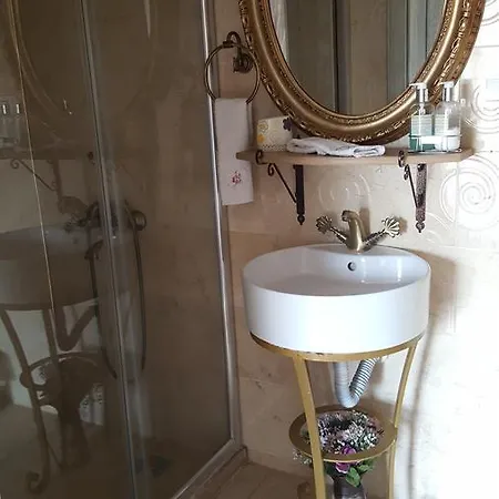 Akide Butik 3*
