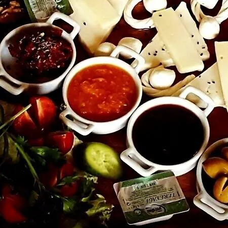 Bed and Breakfast Akide Butik 3*