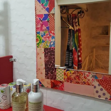 Oda ve Kahvaltı Akide Butik