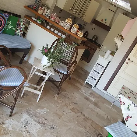 Bed and Breakfast Akide Butik